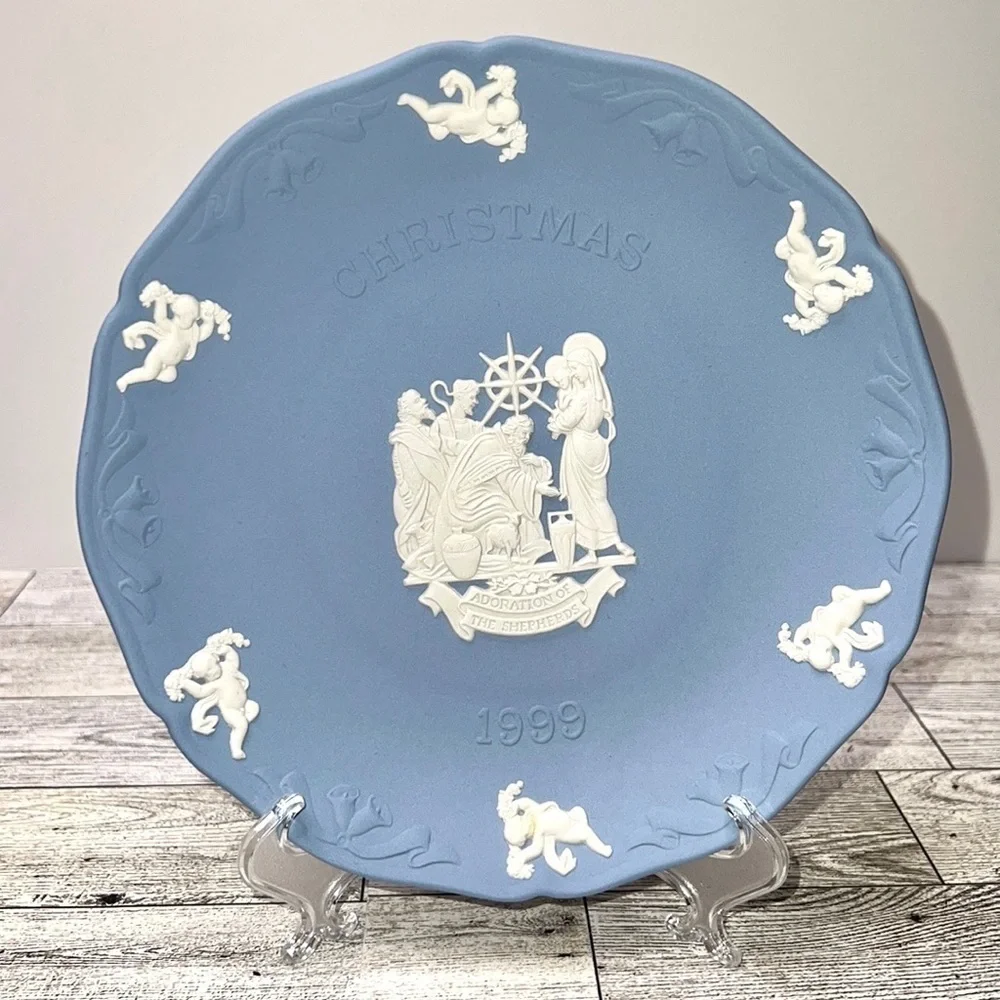 Wedgwood 1999 Japsperware Christmas Plate Adoration of the Shepherds